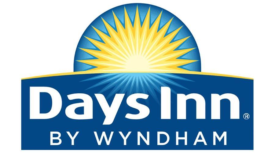 Days Inn & Suites By Wyndham Caseyville Bagian luar foto